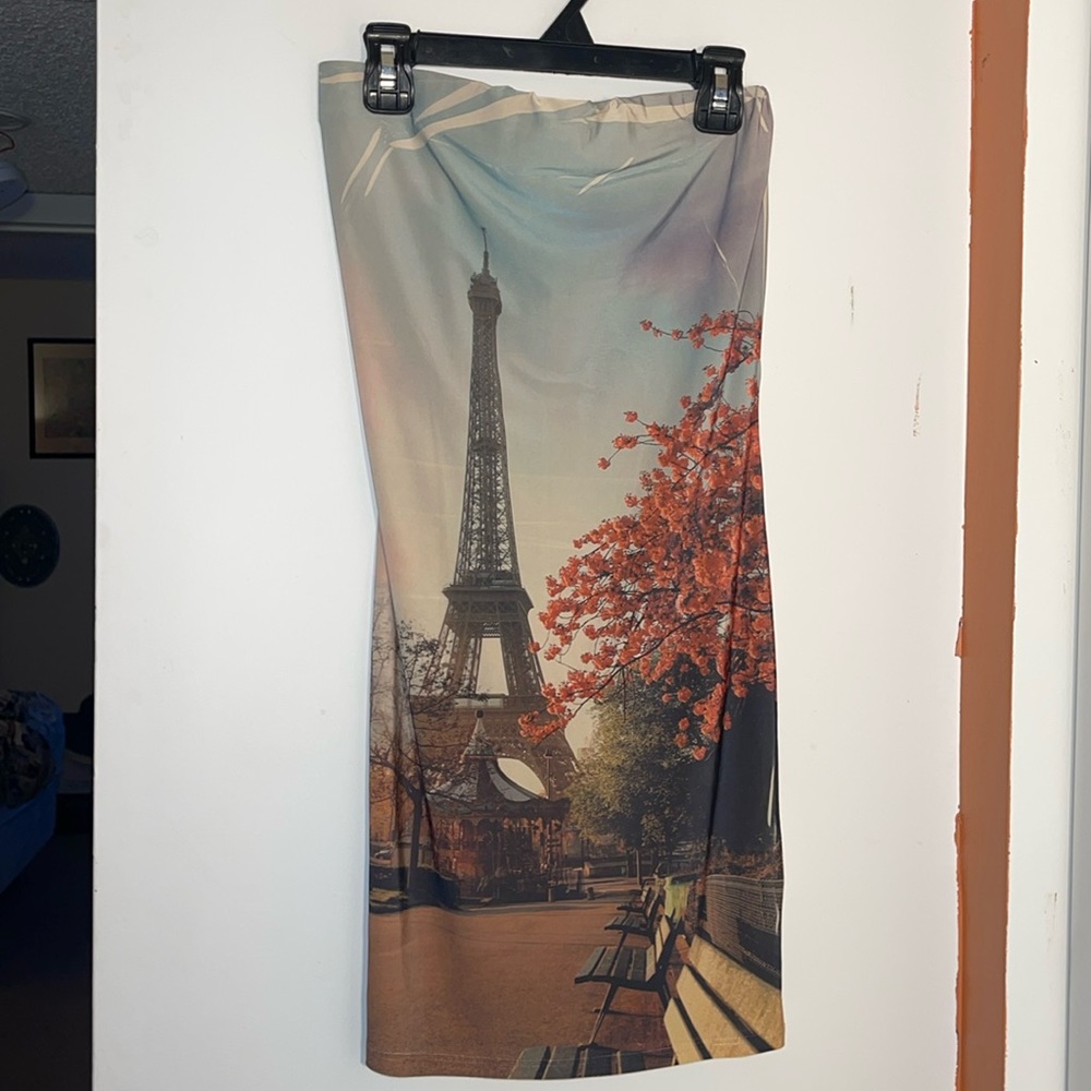 Eiffel Tower Graphic Tube Top